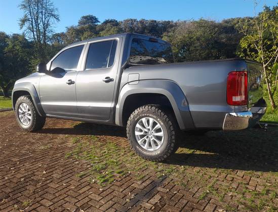 VOLKSWAGEN AMAROK 2.0 TRENDLINE 4X4 CD 16V TURBO INTERCOOLER DIESEL 4P AUTOMÁTICO VOLKSWAGEN AMAROK 2.0 TRENDLINE 4X4 CD 16V TURBO INTERCOOLER DIESEL 4P AUTOMÁTICO